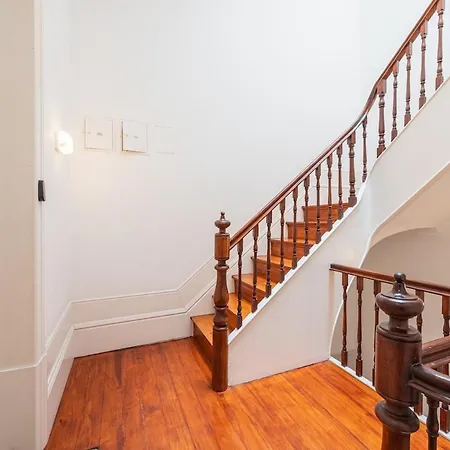 Charming 2Br On Rua Das Flores In Historic Porto *